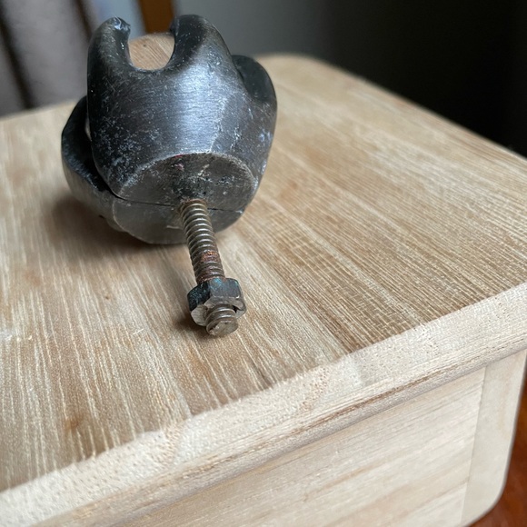 Mixed Lot of 4 figural drawer pulls knobs metal glass butterfly fox skull claw - Picture 9 of 14